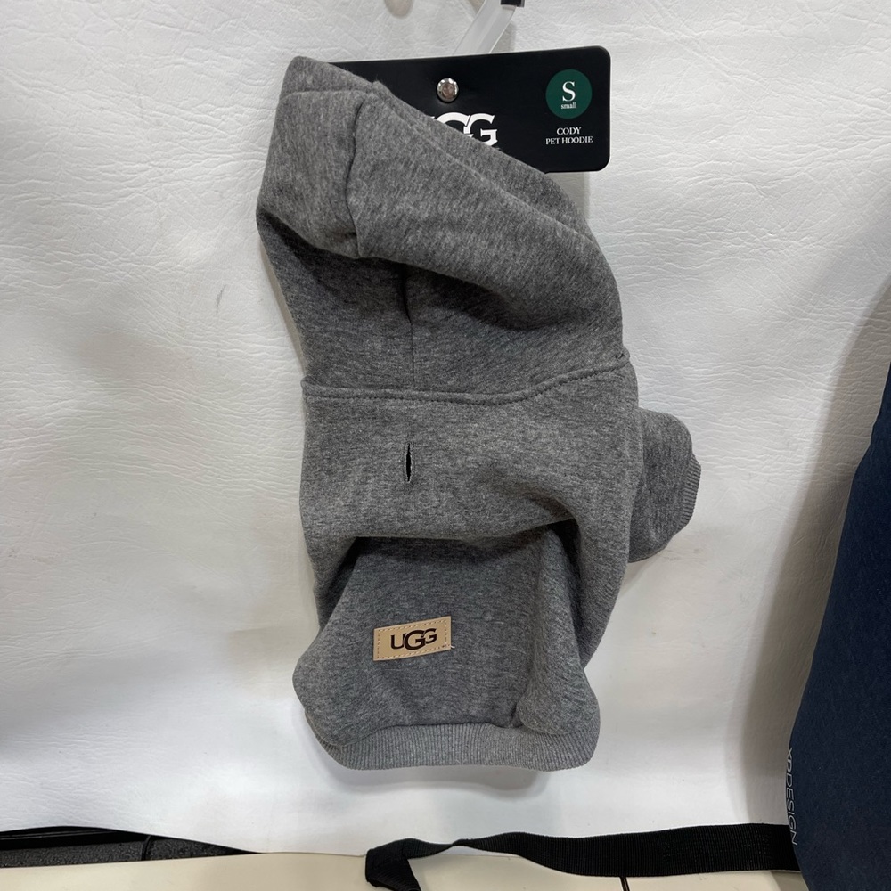 UGG DOG SWEATSHIRT SMALL